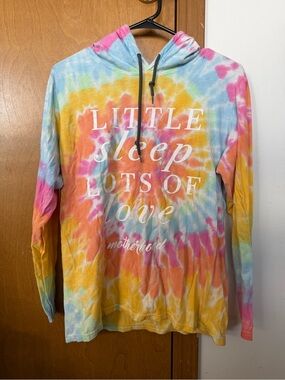 Motherhood long sleeve with hood shirt